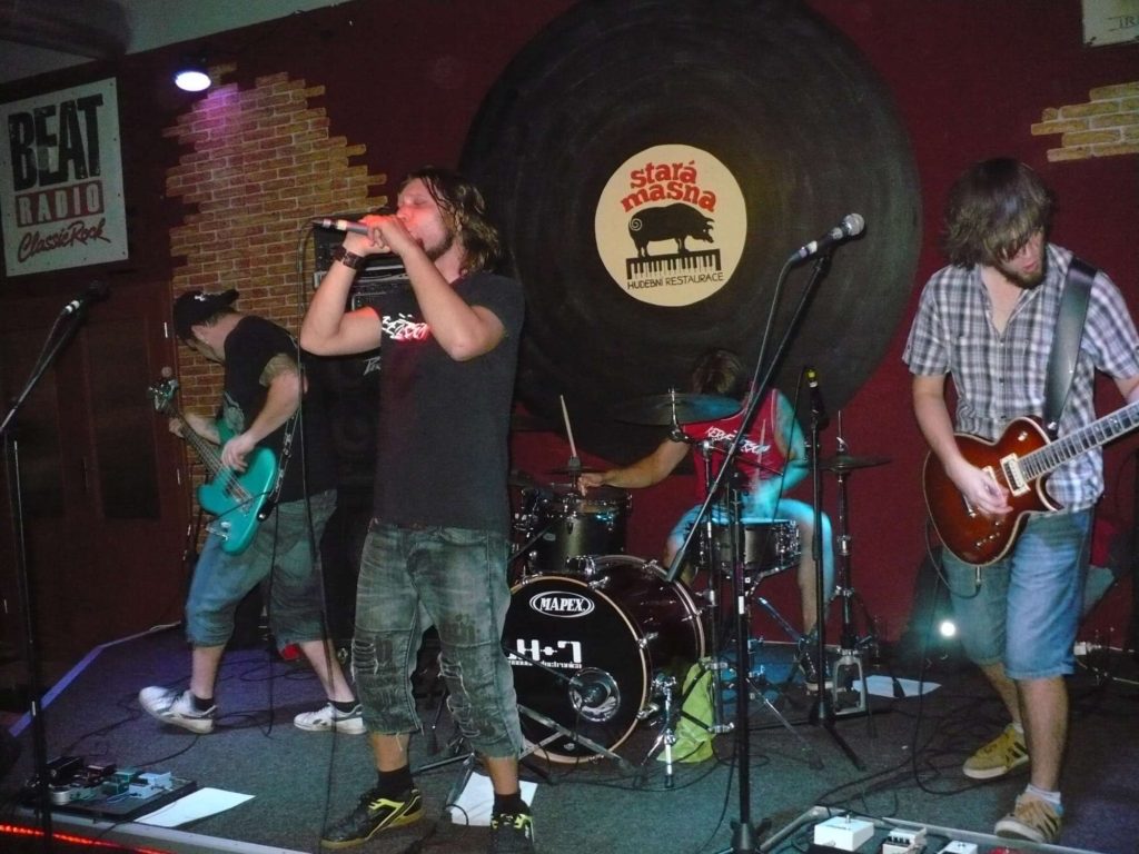 Stará Masna, Kroměříž [9] (5.9.2014) - Kervežekson (crossover kapela z Prostějova)