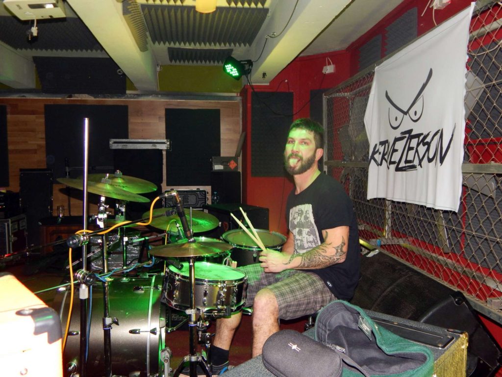 Krucipüsk a Kervežekson, Apollo 13, Prostějov [14] (6.12.2014) - Kervežekson (crossover kapela z Prostějova)